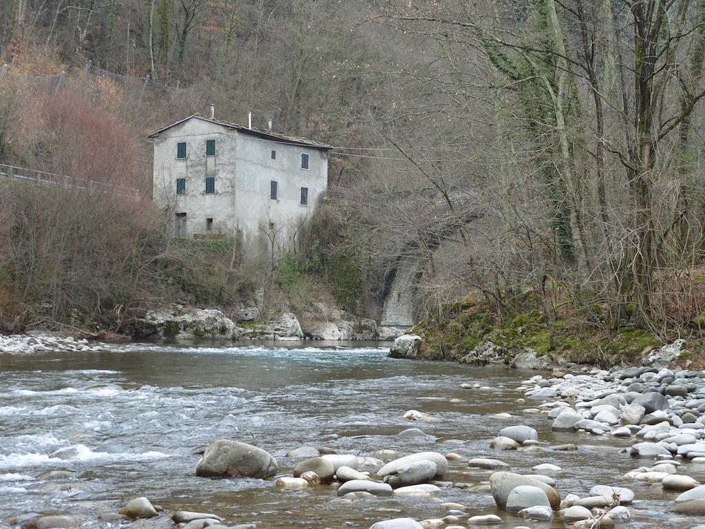 Il Podere Di Giada Bed & Breakfast Бани ди Лука Екстериор снимка